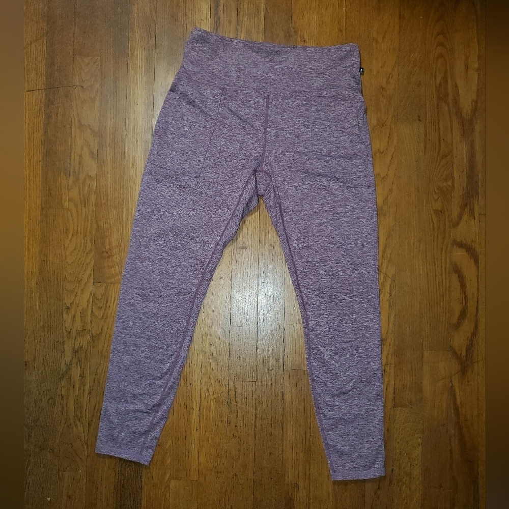 Marika Capri Leggings